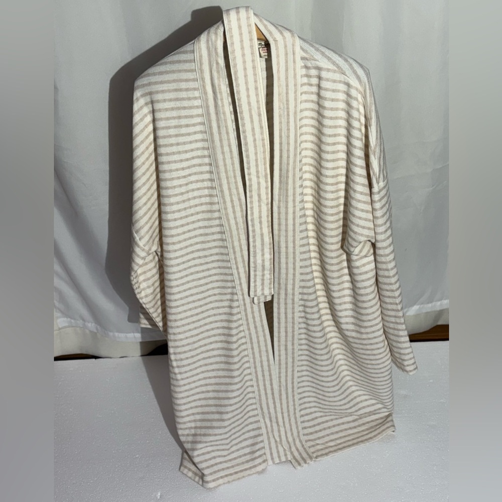 Women’s kimono style robe by Madewell, size L